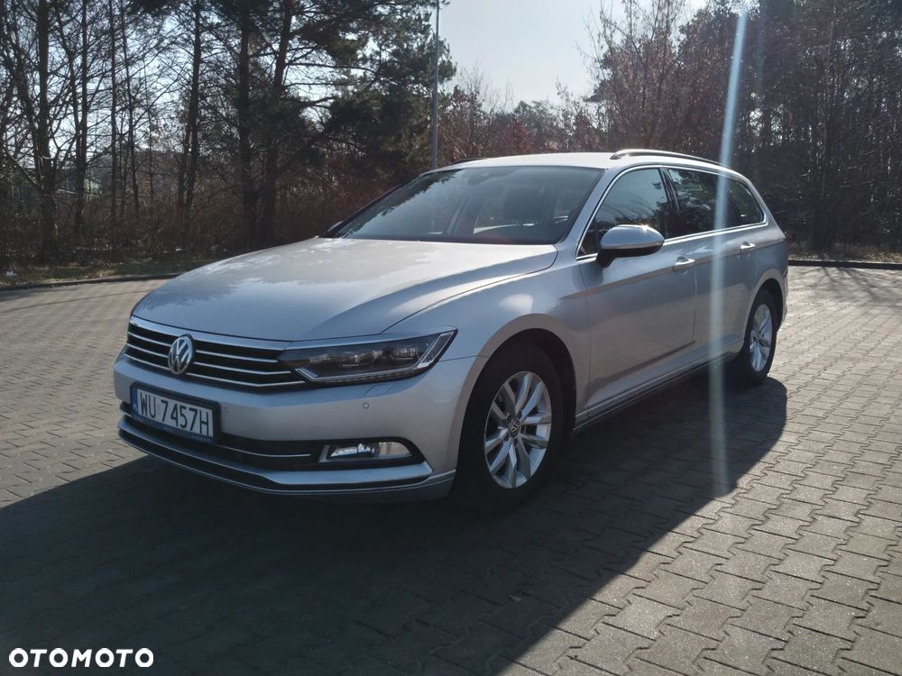 Volkswagen Passat - 2