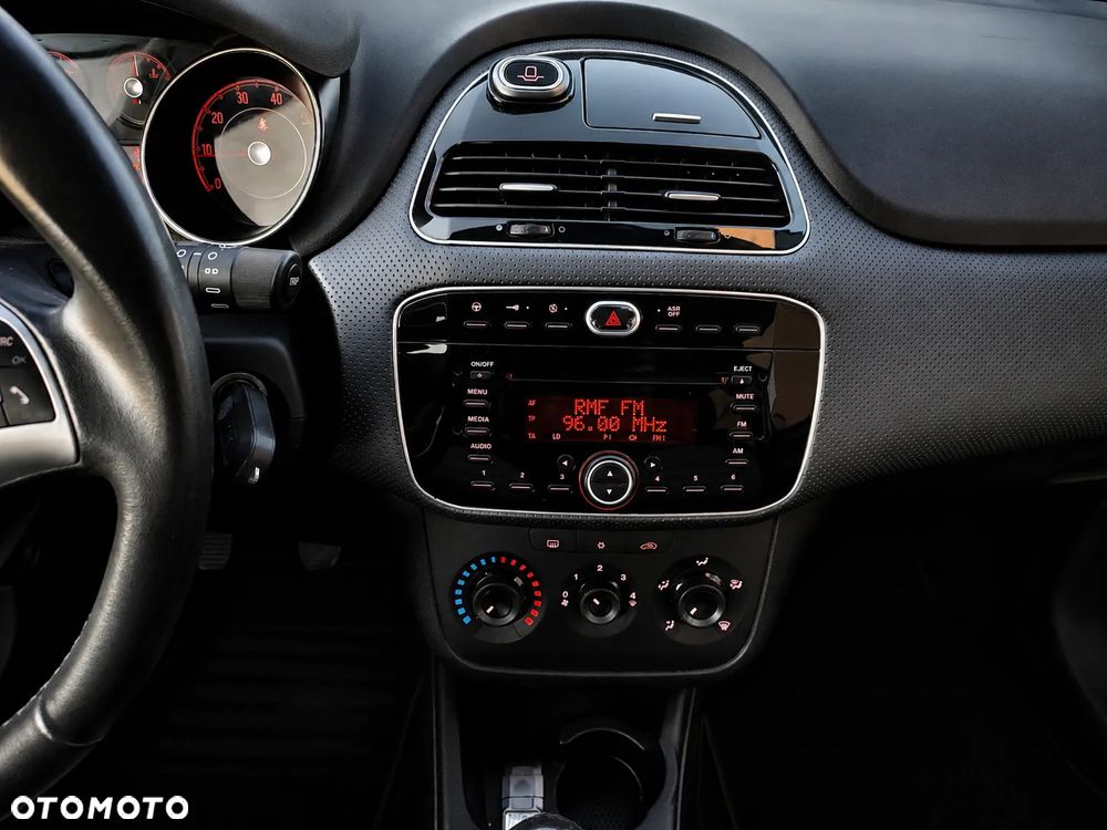 Fiat Punto Evo 1.4 8V Dynamic Start&Stop - 24