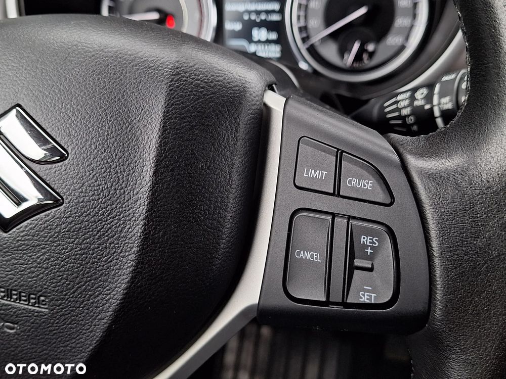 Suzuki Vitara - 12
