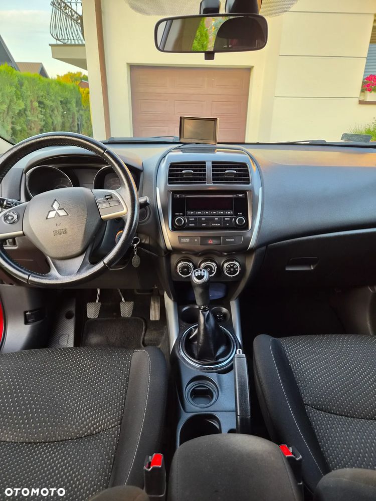 Mitsubishi ASX 1.6 Inform - 22