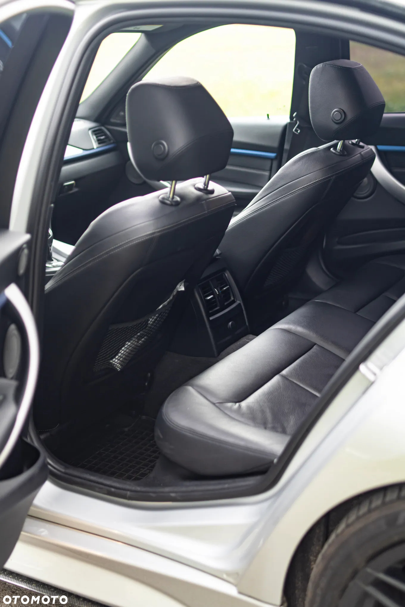 BMW Seria 3 340i xDrive M Sport - 13