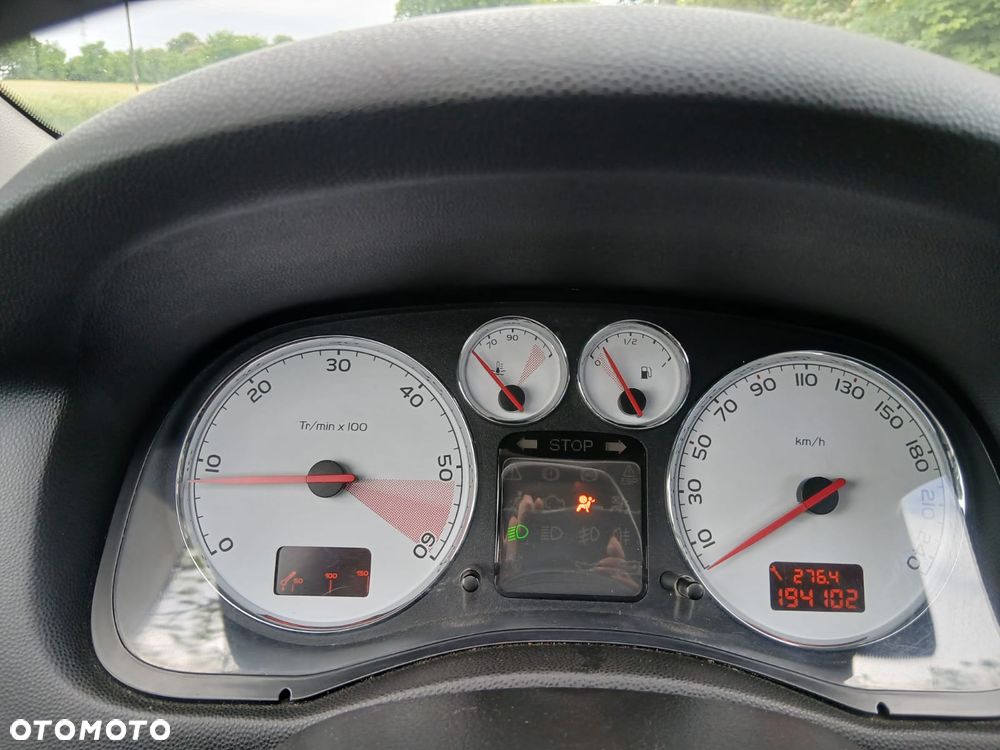 Peugeot 307 CC 2.0 HDi Intense - 21