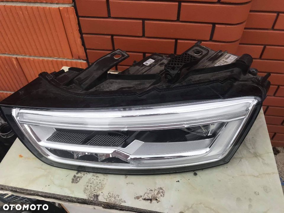 REFLEKTOR AUDI Q3 2015- 8u0 941 033 full led - 2