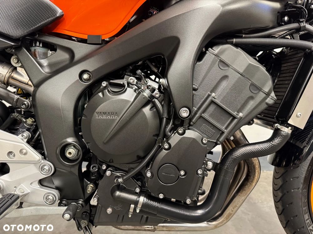 Yamaha FZ6 - 12