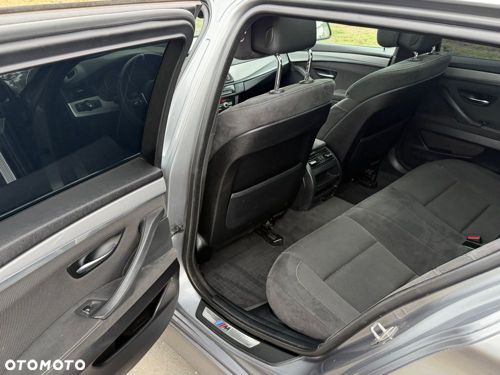 BMW Seria 5 - 35