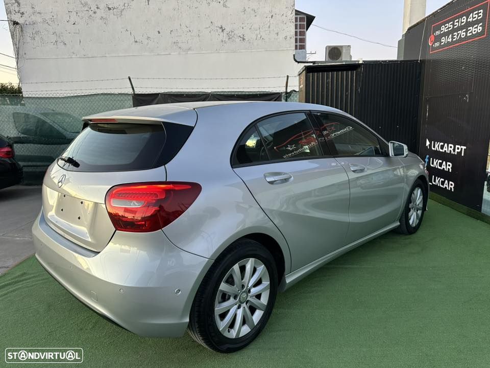 Mercedes-Benz A 180 CDI (BlueEFFICIENCY) - 17