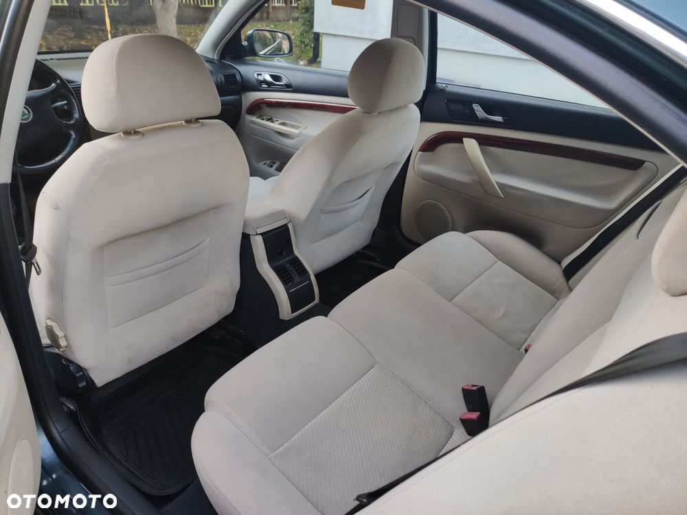 Skoda Superb - 4