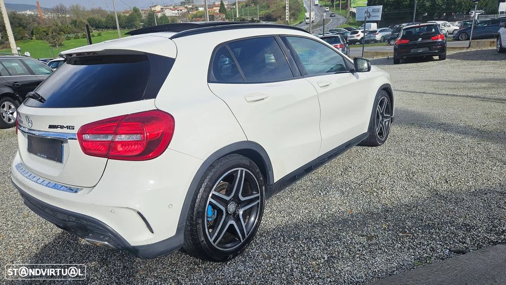 Mercedes-Benz GLA 220 d 4Matic 7G-DCT AMG Line - 12