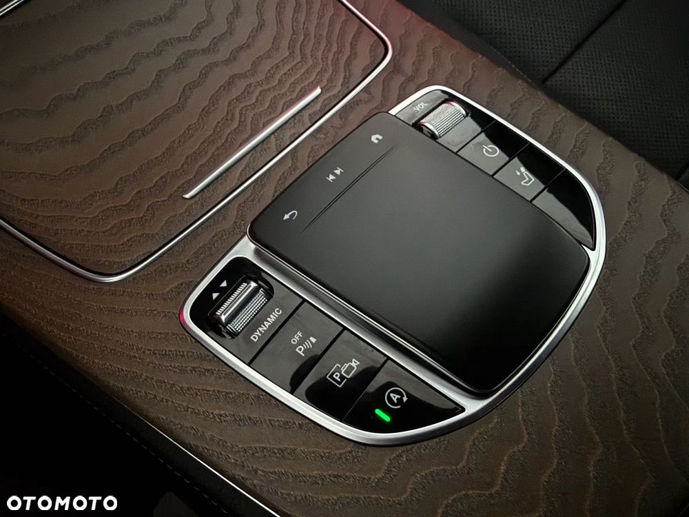 Mercedes-Benz Klasa E 220 d Avantgarde - 26
