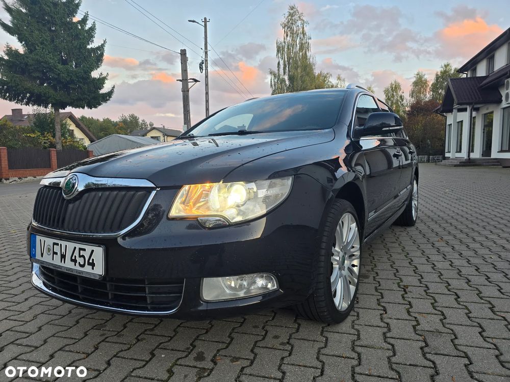 Skoda Superb 2013 photo 5