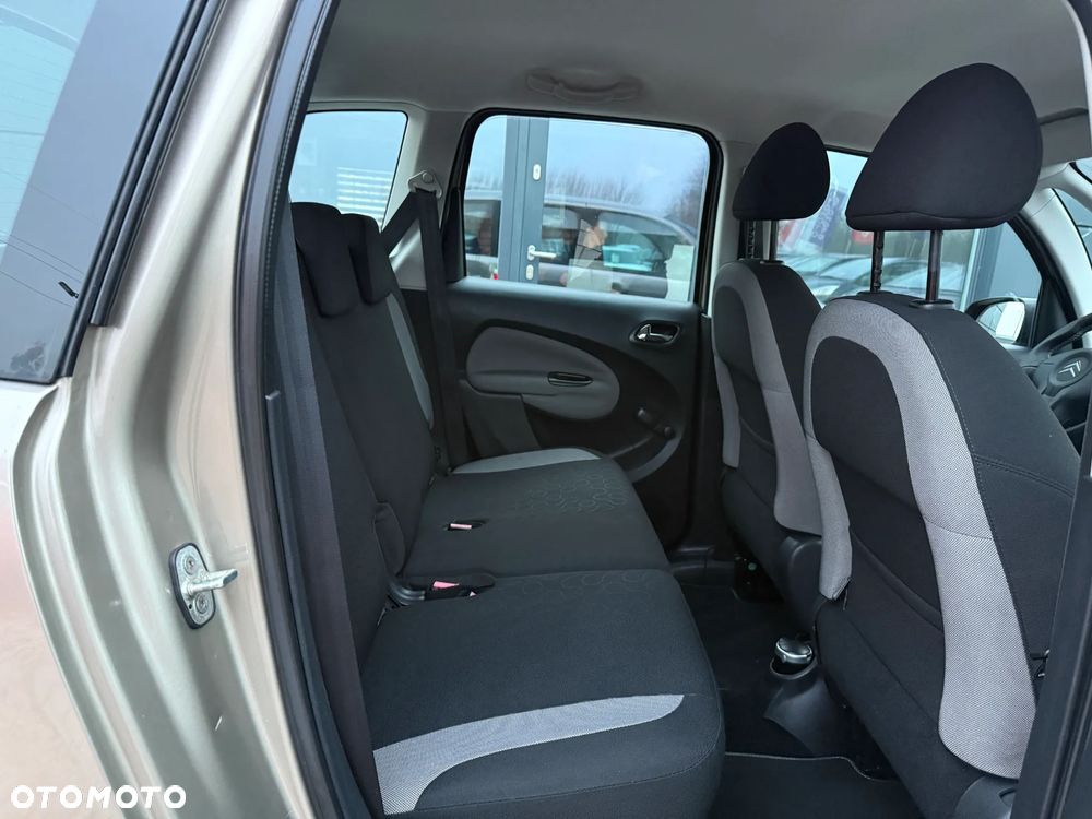 Citroën C3 Picasso VTi 120 Exclusive - 29