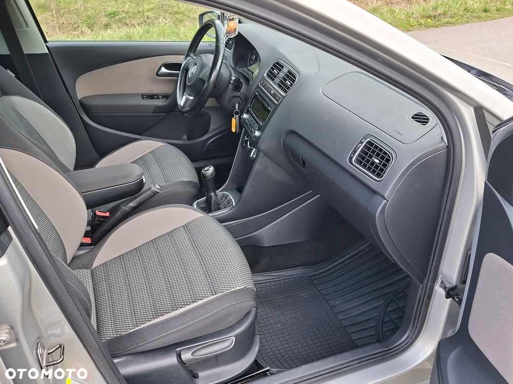Volkswagen Polo Cross - 18