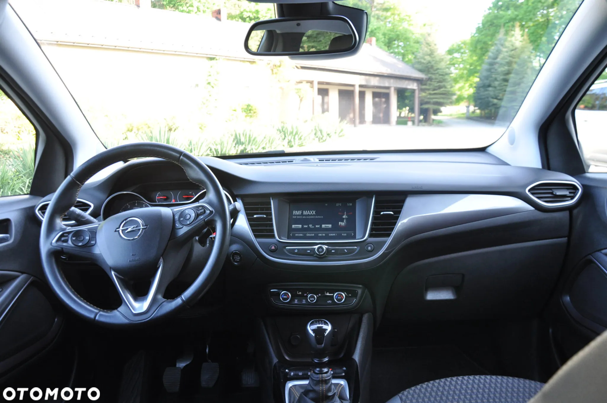 Opel Crossland X 1.2 120 Lat - 23