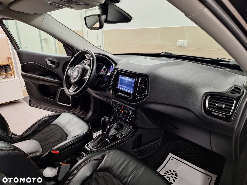 Jeep Compass 1.4 TMair Opening Edition 4WD S&S - 26