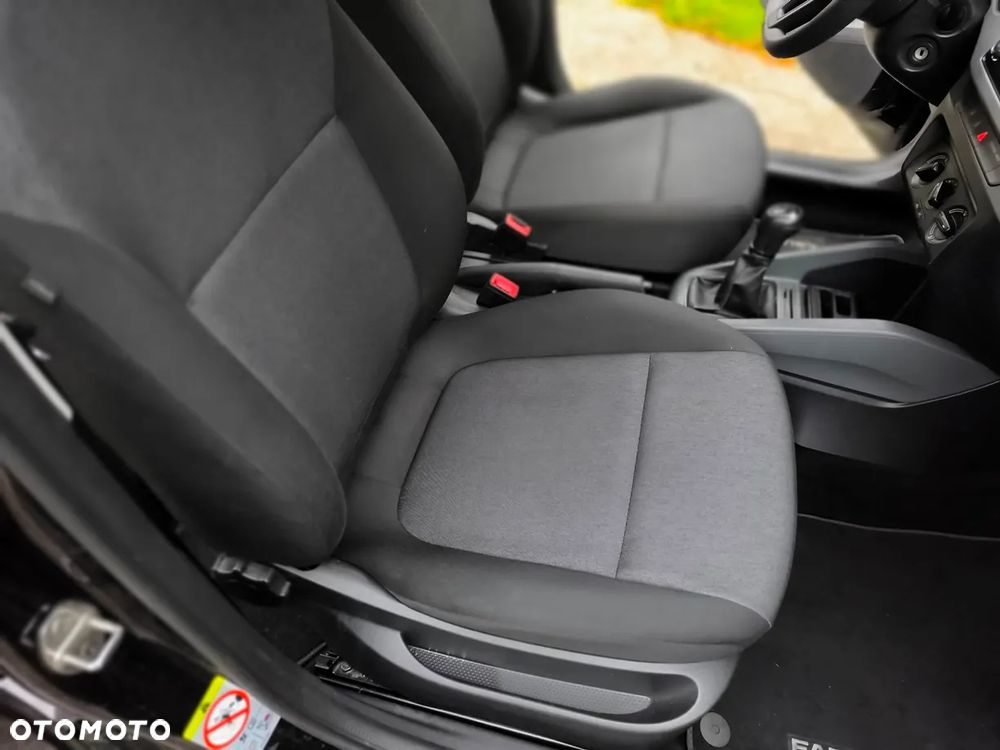 Skoda Fabia 1.0 MPI Active - 29