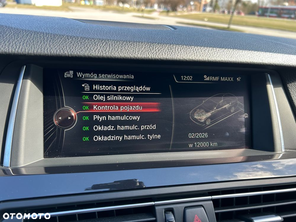 BMW Seria 5 520d - 30