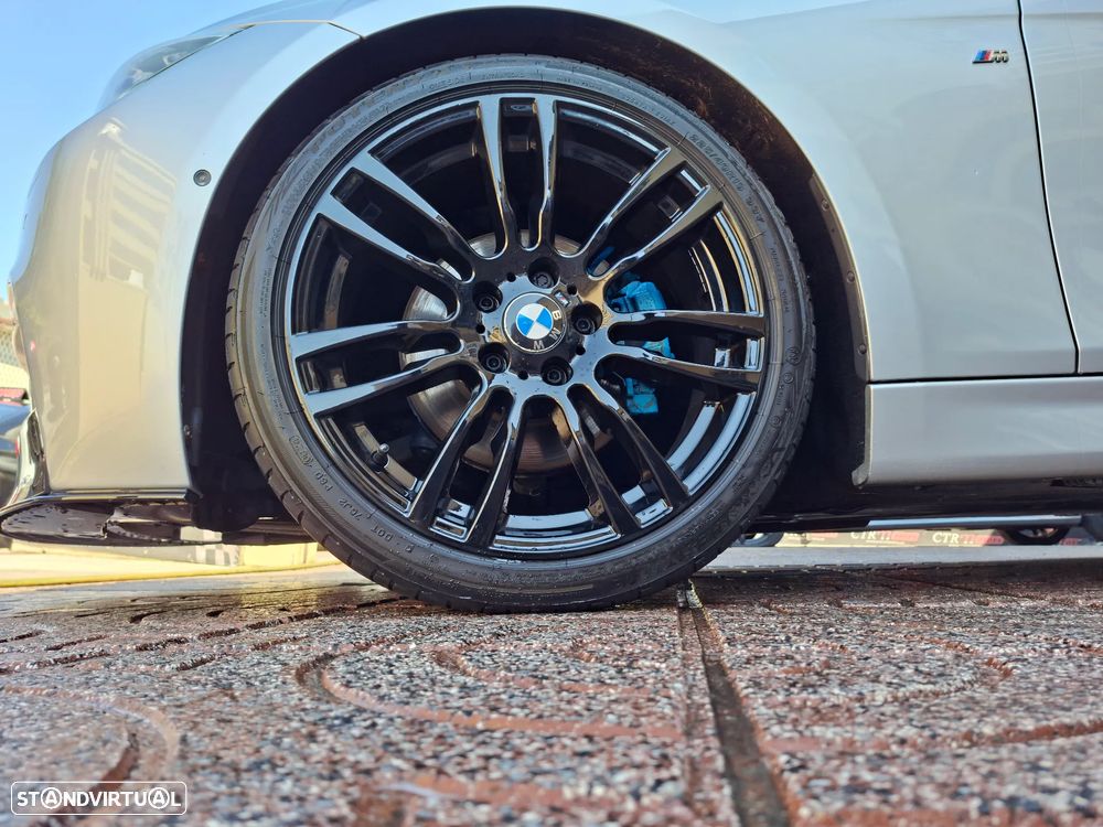 BMW 320 d Auto Pack M - 13