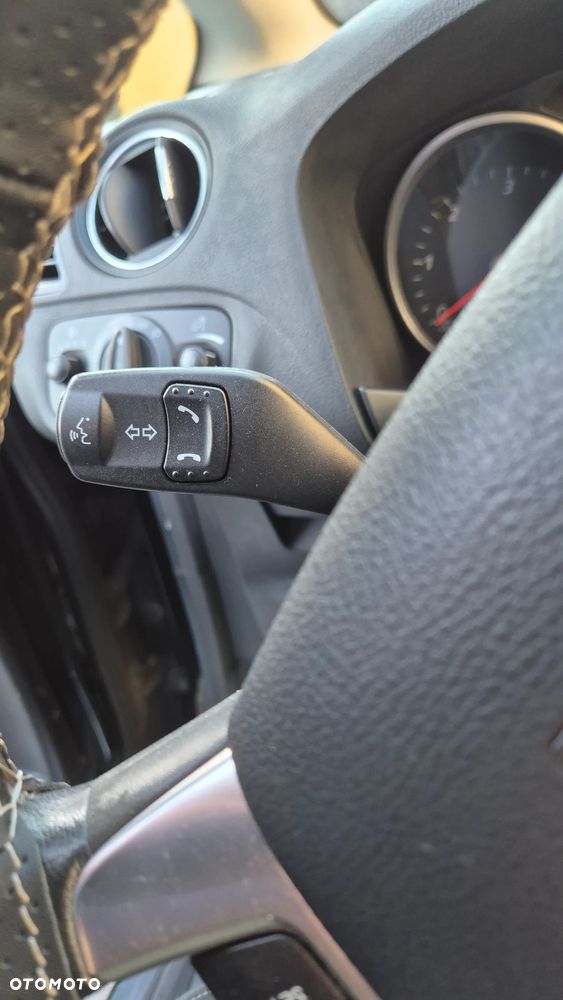 Ford S-Max 2.0 TDCi DPF Gold X - 8