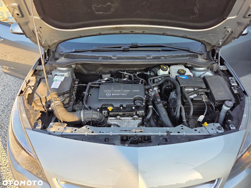 Opel Astra - 24