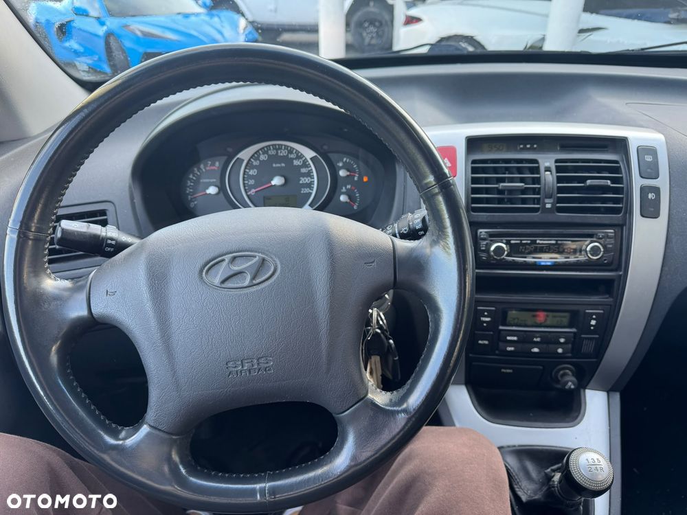 Hyundai Tucson 2.0 2WD Champion - 9