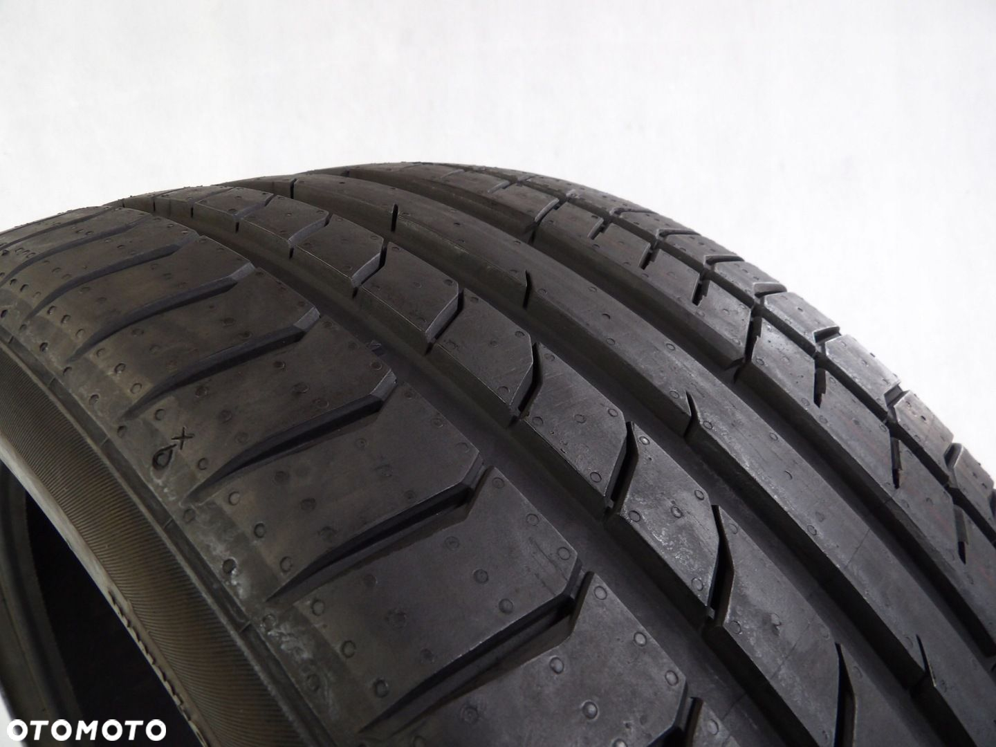 1X opona 255/35R19 CONTINENTAL CONTISPORTCONTACT 5P - 2