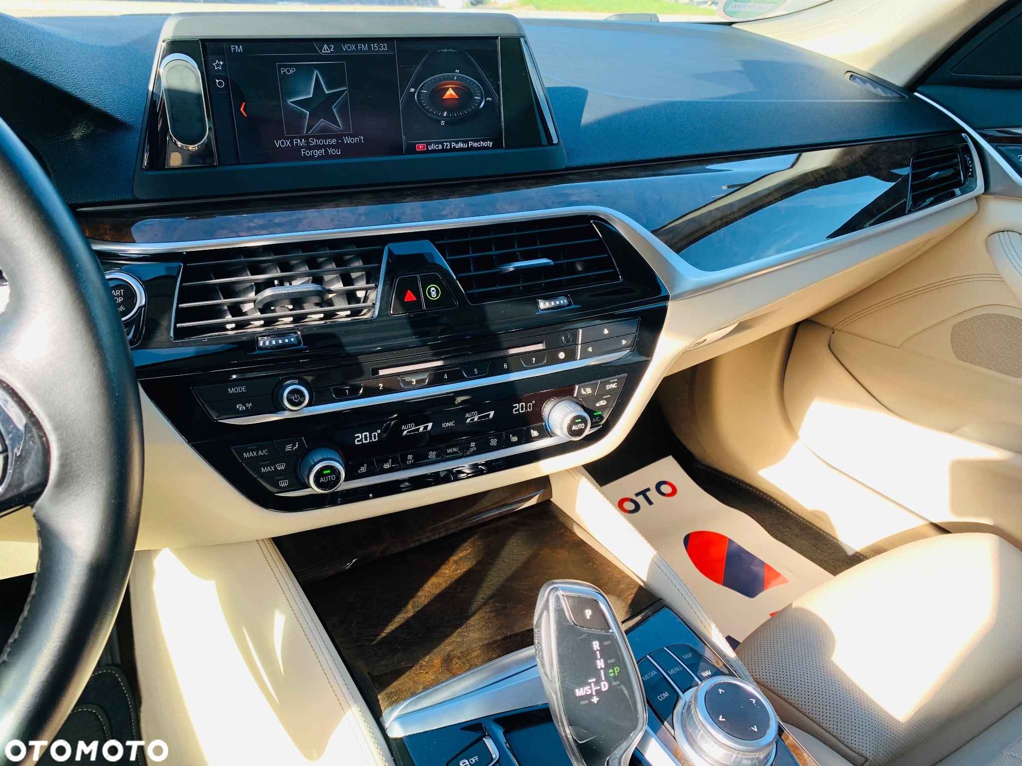 BMW Seria 5 530i GPF xDrive Luxury Line - 36