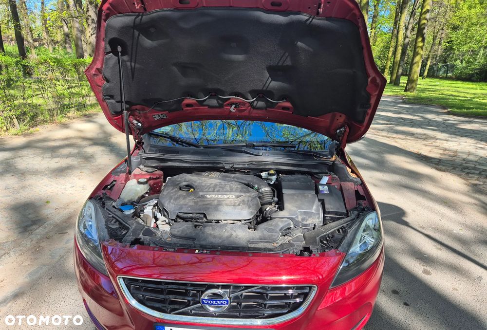 Volvo V40 T3 Kinetic - 17