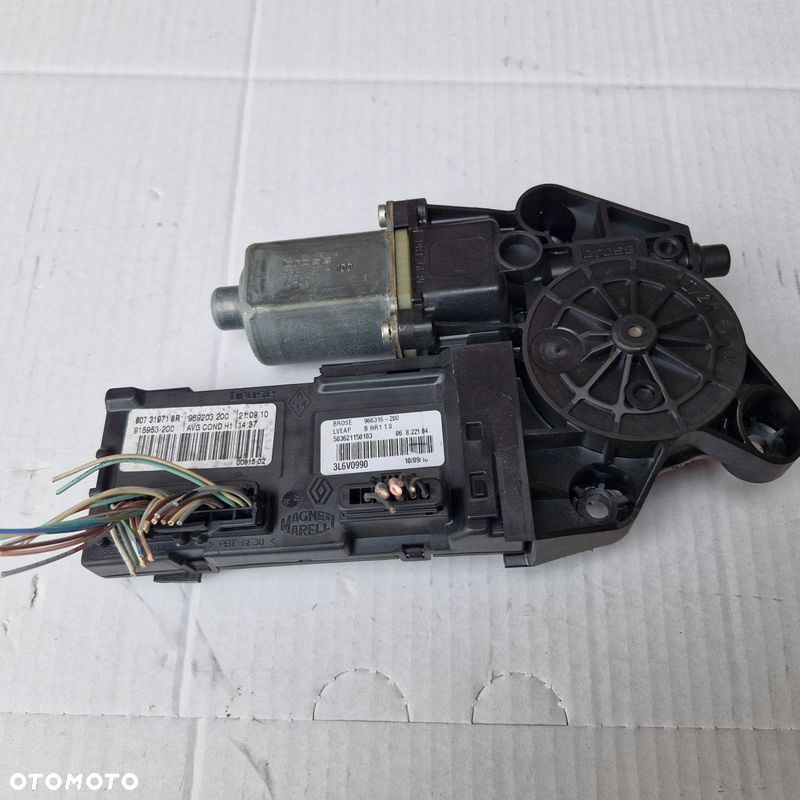 SILNIK SZYBY LEWY PRZÓD MODUŁ RENAULT SCENIC III 0130822479 - 1