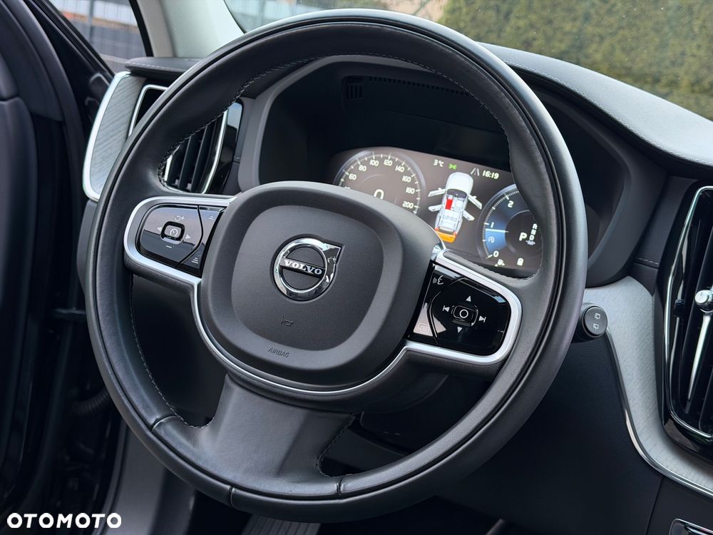 Volvo XC 60 B4 D Geartronic Inscription - 26
