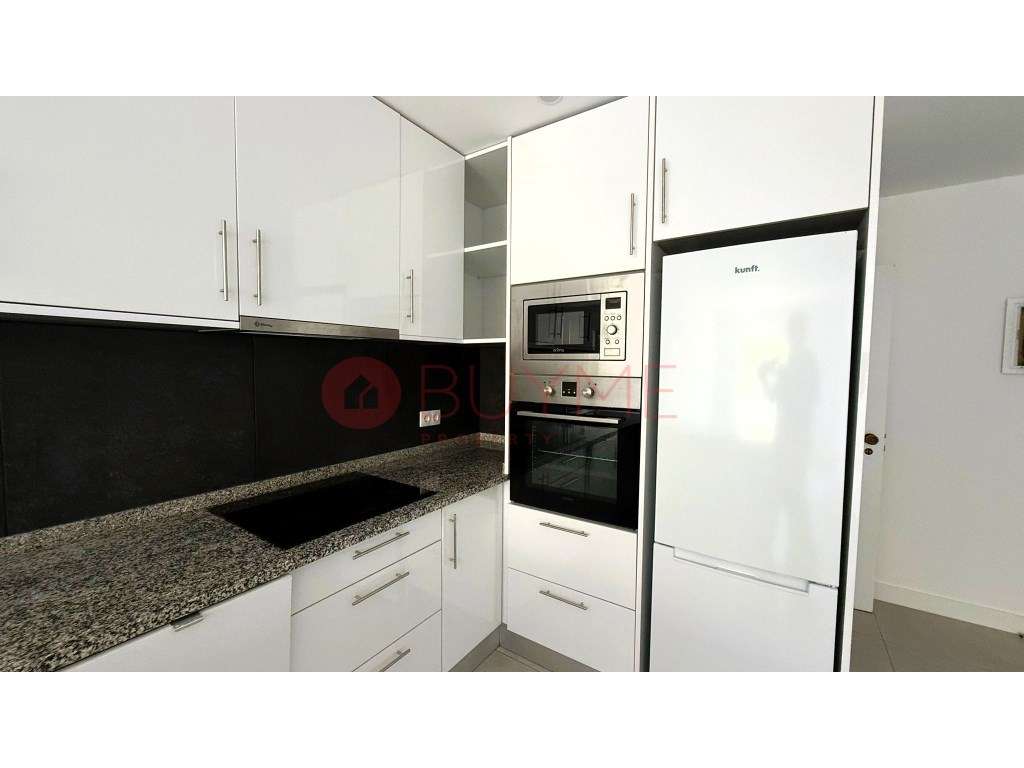 Apartamento com 2 Quartos em Quarteira - Grande imagem: 4/12