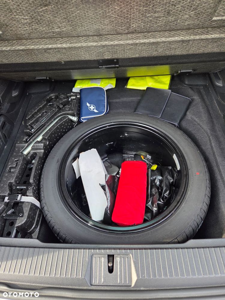 Volkswagen Passat 1.8 TSI BMT Highline DSG - 37