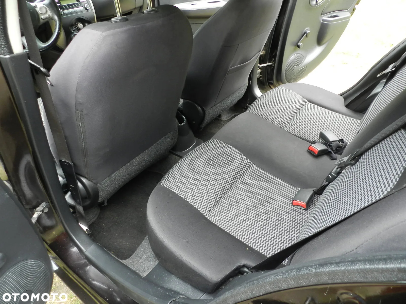 Nissan Micra - 13