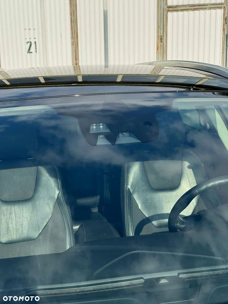 Ford Mondeo 2.0 TDCi Titanium - 32