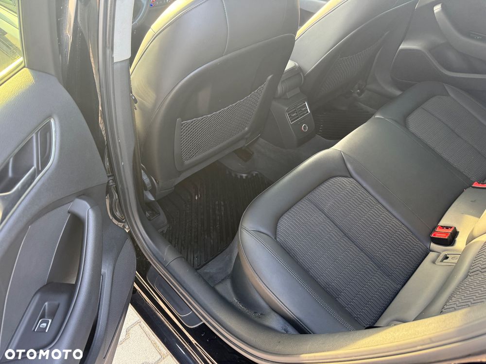 Audi A3 Sportback 1.2 TFSI Ambiente - 6
