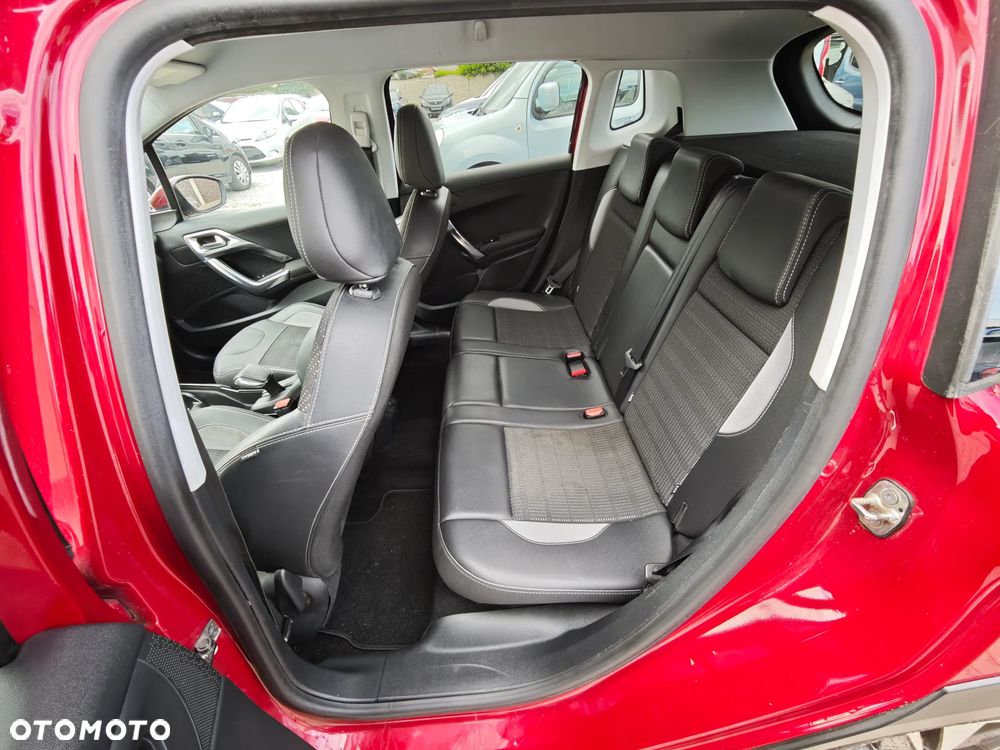 Peugeot 2008 - 23