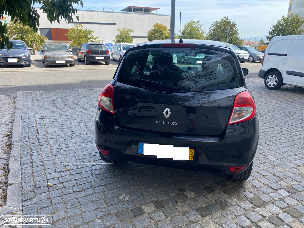 Renault Clio 1.2 TCE Dynamique S - 10