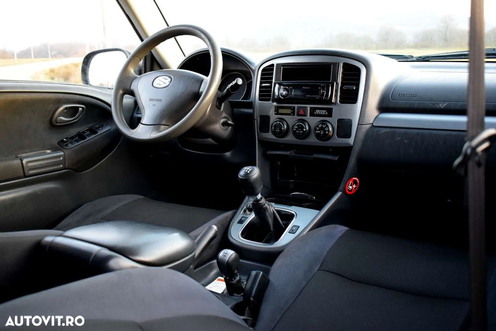 Suzuki Grand Vitara 2.0 TD - 4