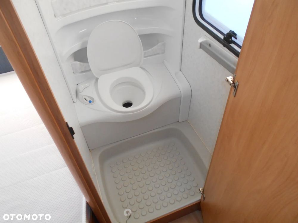 Hobby ECELLENT EASY 495 - 8