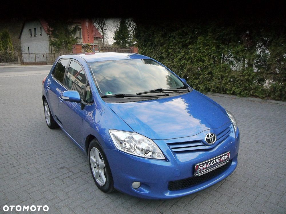 Toyota Auris - 3