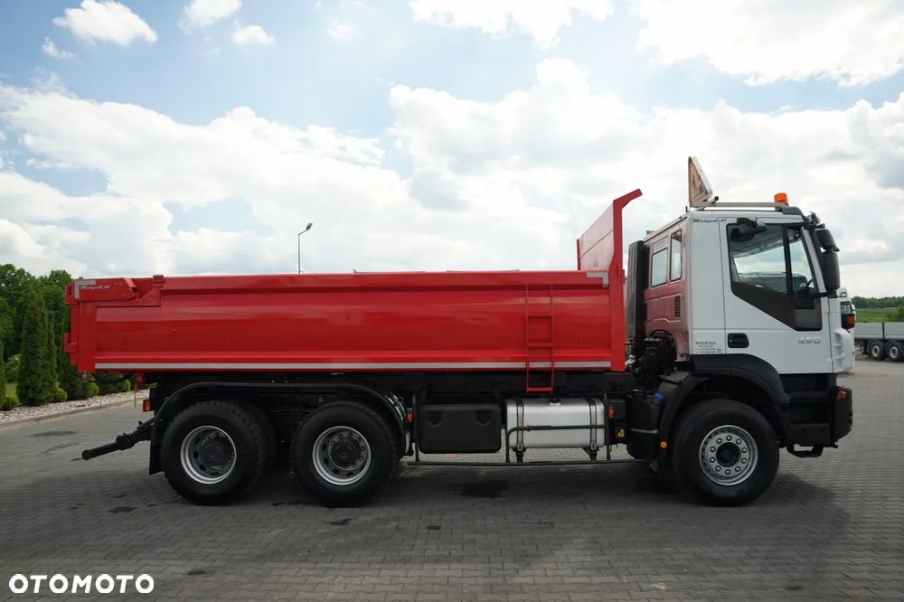 Iveco TRAKKER 450 / 6X4 / WYWROTKA / HYDROKLAPA / HYDROBURTA / BORDMATIC / CZOŁOWNICA / EURO 5 / - 15