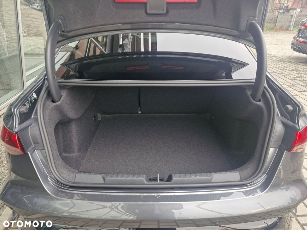 Audi A3 Limousine - 14