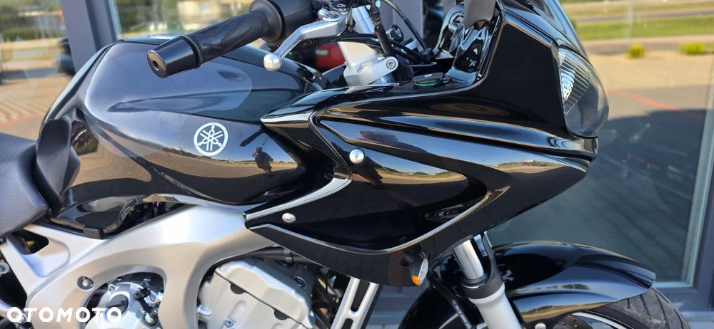 Yamaha FZ6 - 11