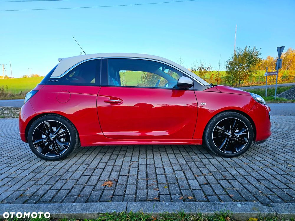 Opel Adam