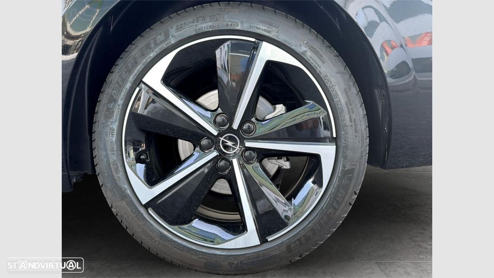 Opel Astra 1.2 T Hybrid GS eDCT — fotografia 22