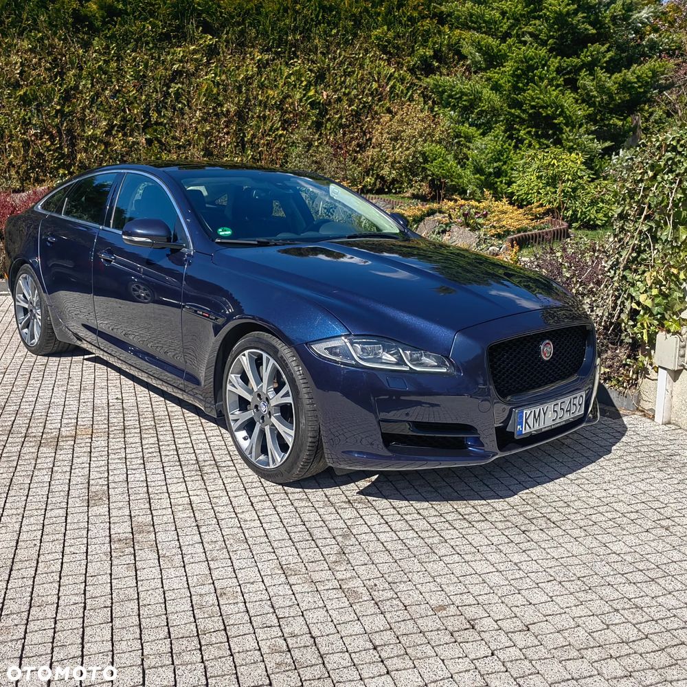 Jaguar XJ 3.0 D V6 Premium Luxury - 18