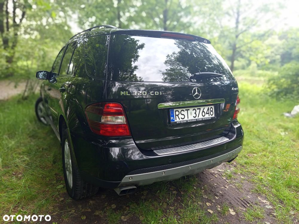 Mercedes-Benz ML 320 CDI 4-Matic - 9