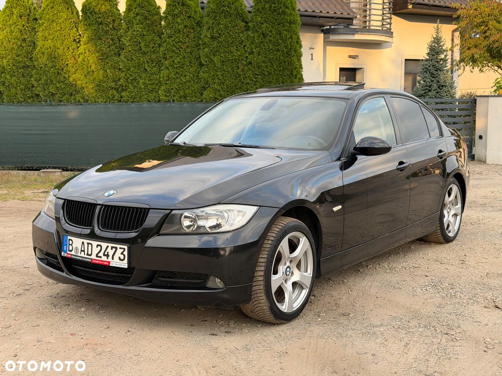 BMW Seria 3 320i - 2