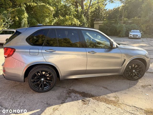 BMW X5 M M50d - 22