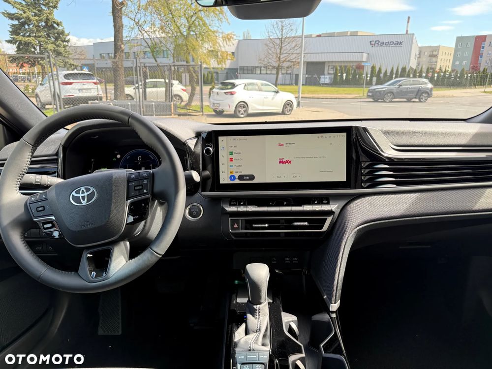 Toyota Camry 2.5 Hybrid Dynamic Force Comfort e-CVT - 14