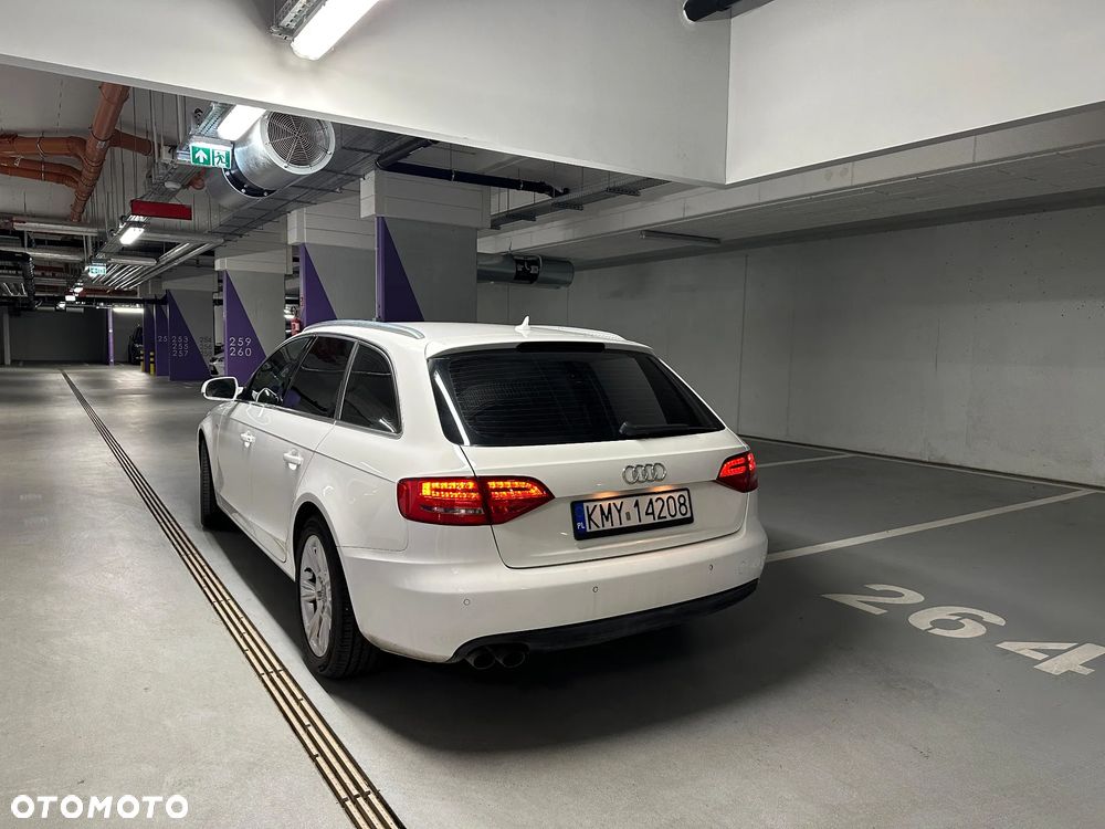 Audi A4 Avant 2.0 TDI Quattro - 17